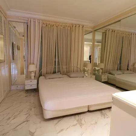 1 Bedroom Grand * 戛纳