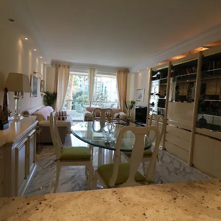 1 Bedroom Grand *
